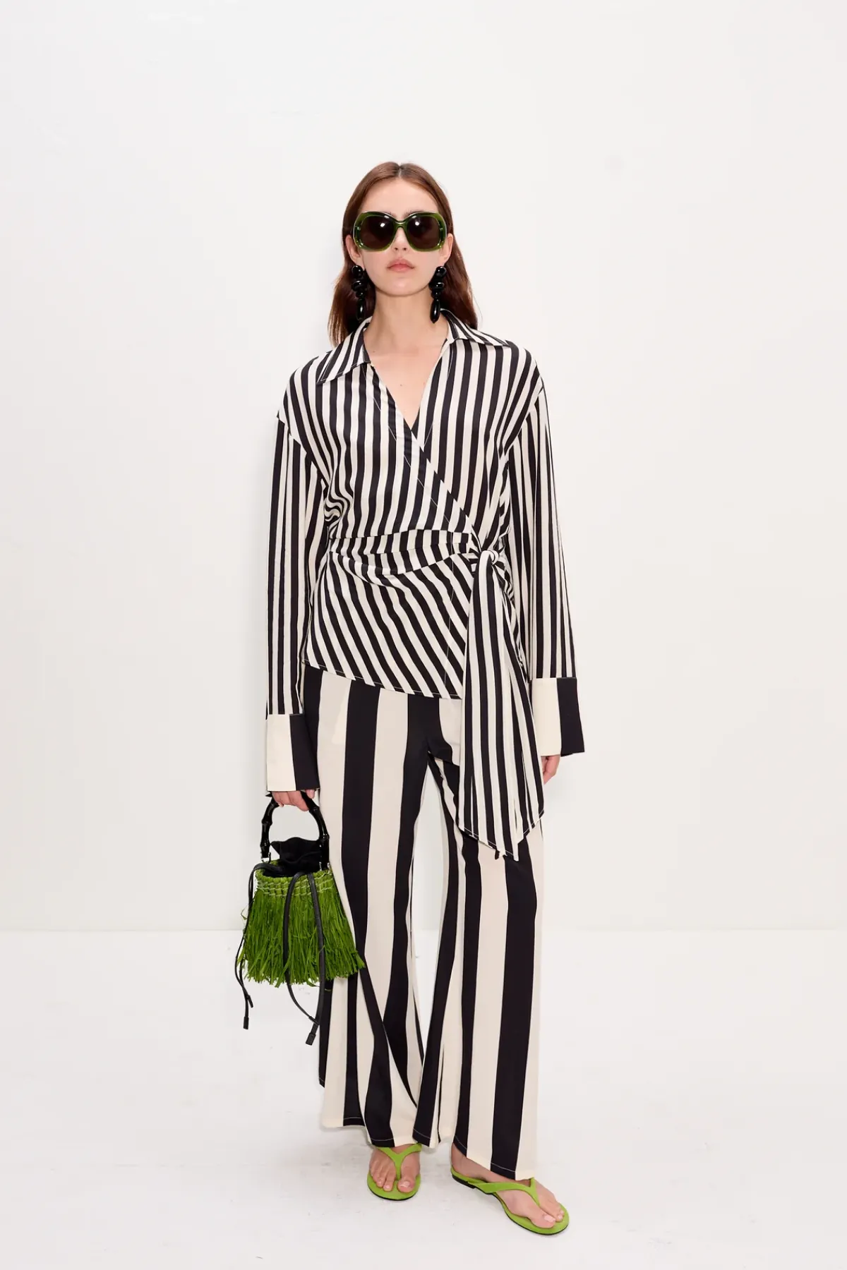 New SIMON MILLER Viettavietta crepe top